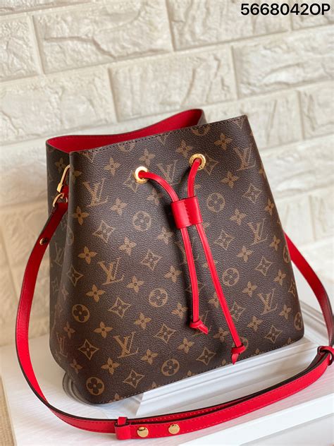 louis vuitton drawstring bag 2016|louis vuitton handbags bucket bag.